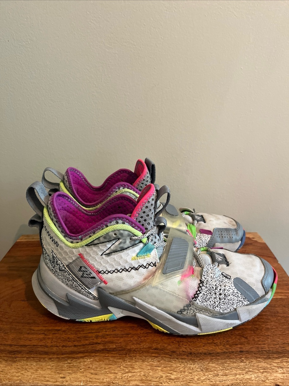 Size 8.5 Jordan Why Not Zer0.3 PF Noise Sneakers Tennis Shoes